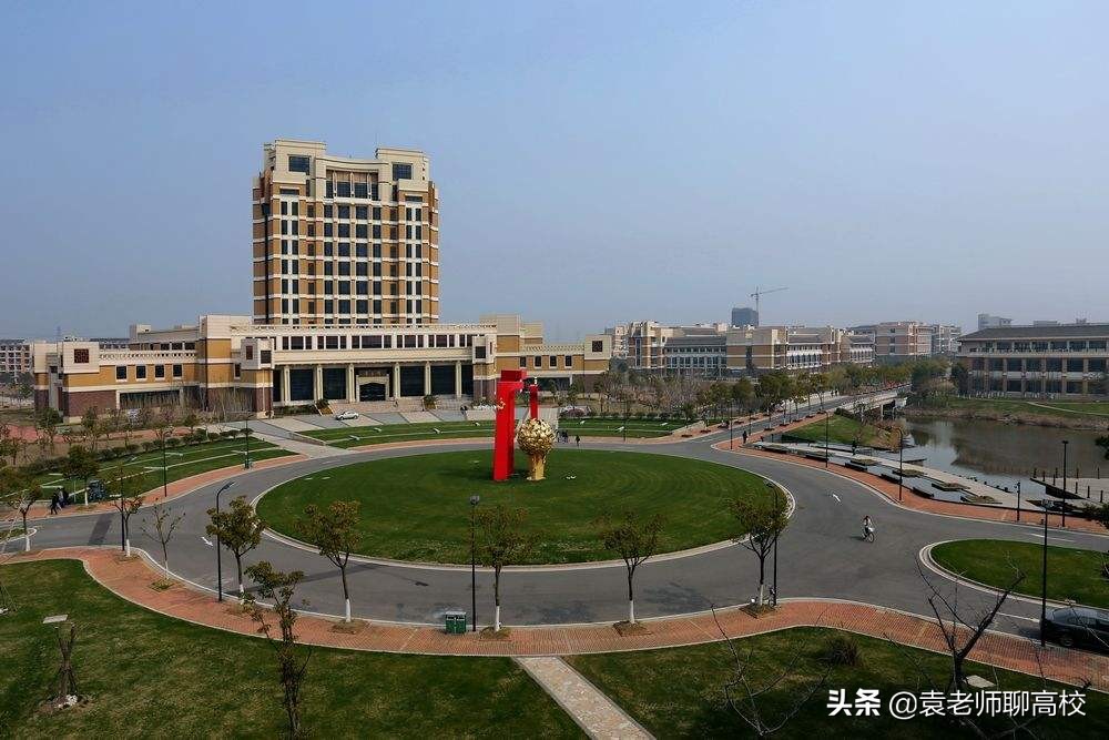 上海第二工业大学与上海应用技术大学，两所双非二本高校怎么选？