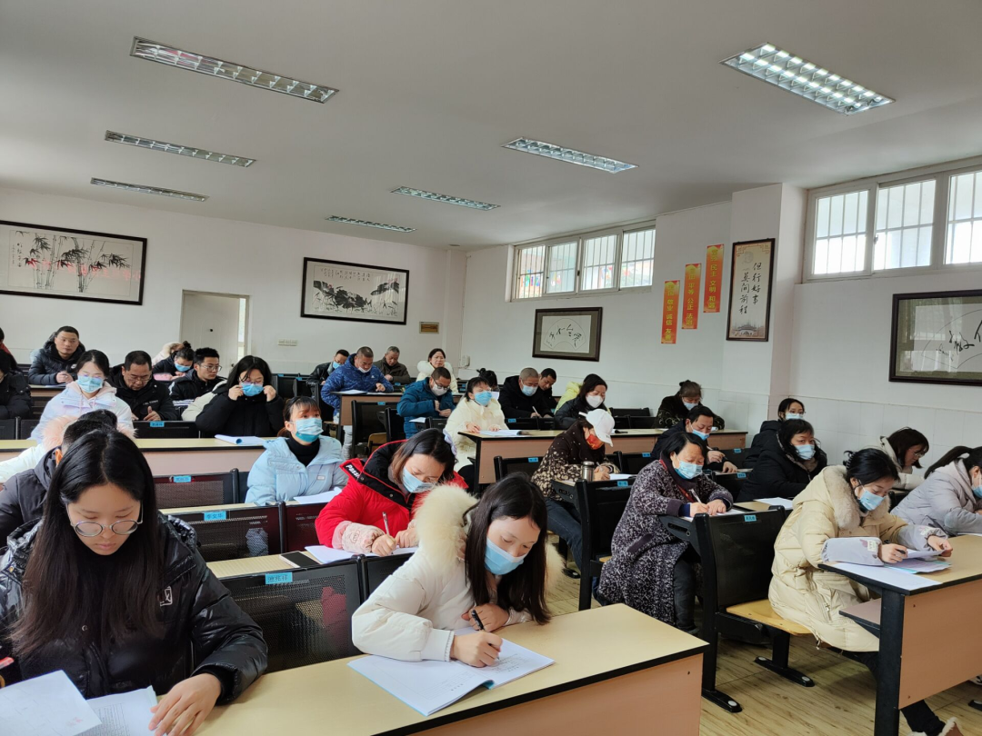 携爱前行 一起向未来——天府新区合江小学班主任工作