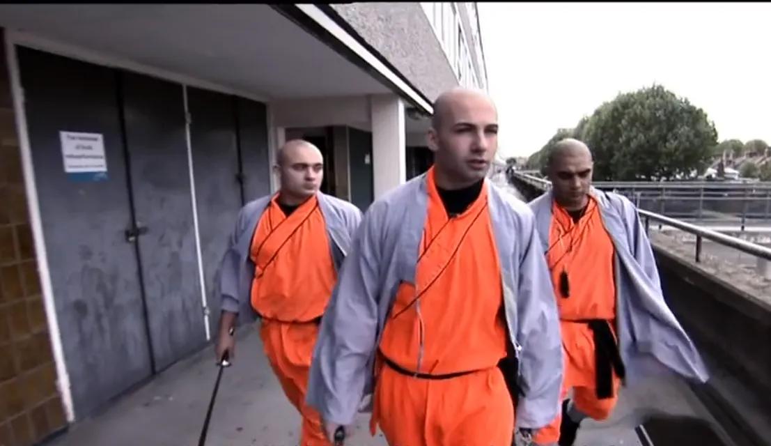 少林功夫有多神奇？英国混混被送到中国学功夫，仅需一周脱胎换骨