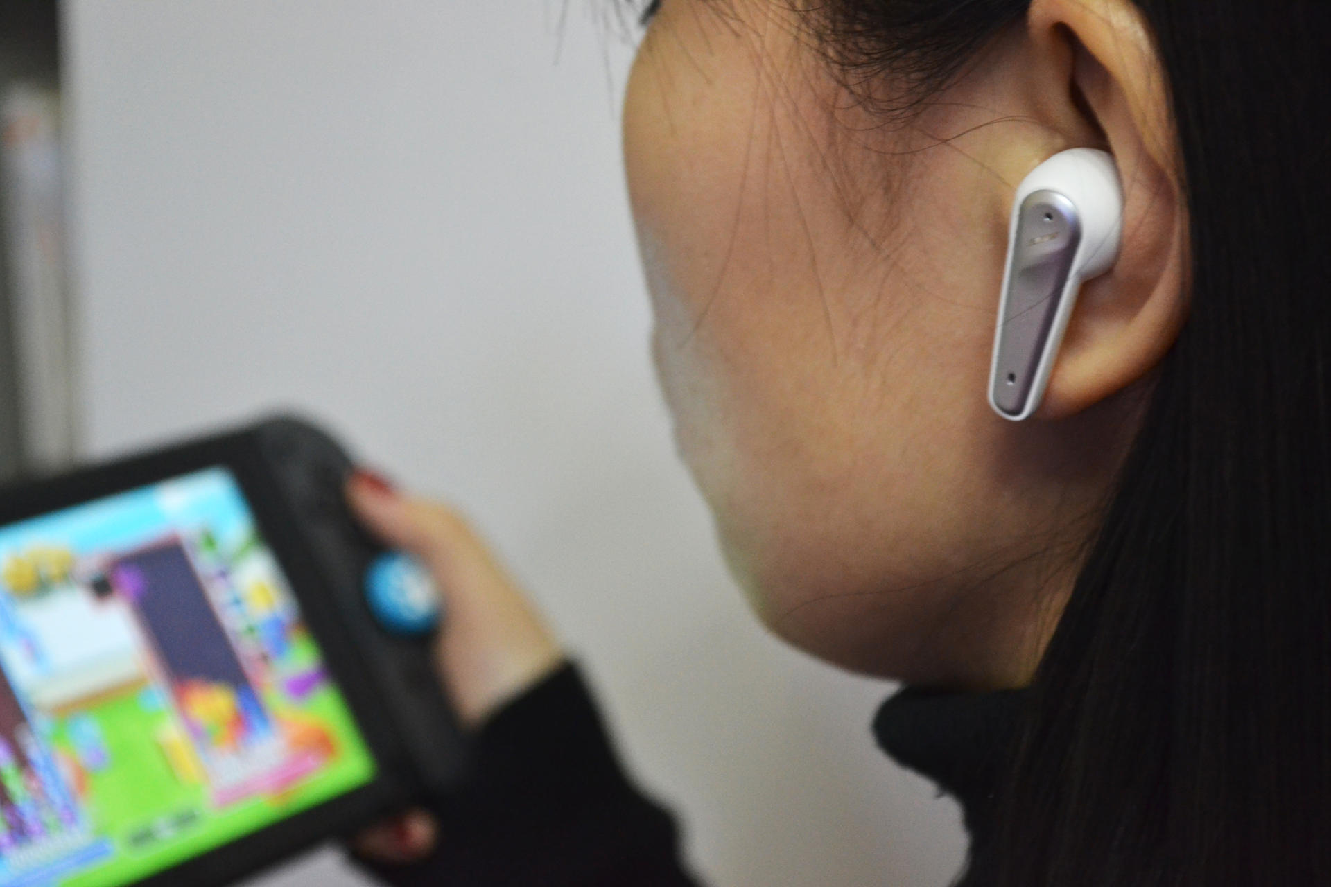 游戏模式主动降噪都想要？试试PXN莱仕达TWS混合耳机