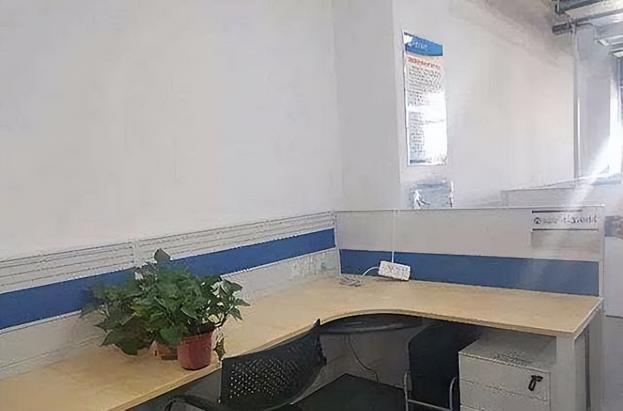 24岁学霸离世捐献5器官，丧子后第10天，父亲回老家工地搬砖