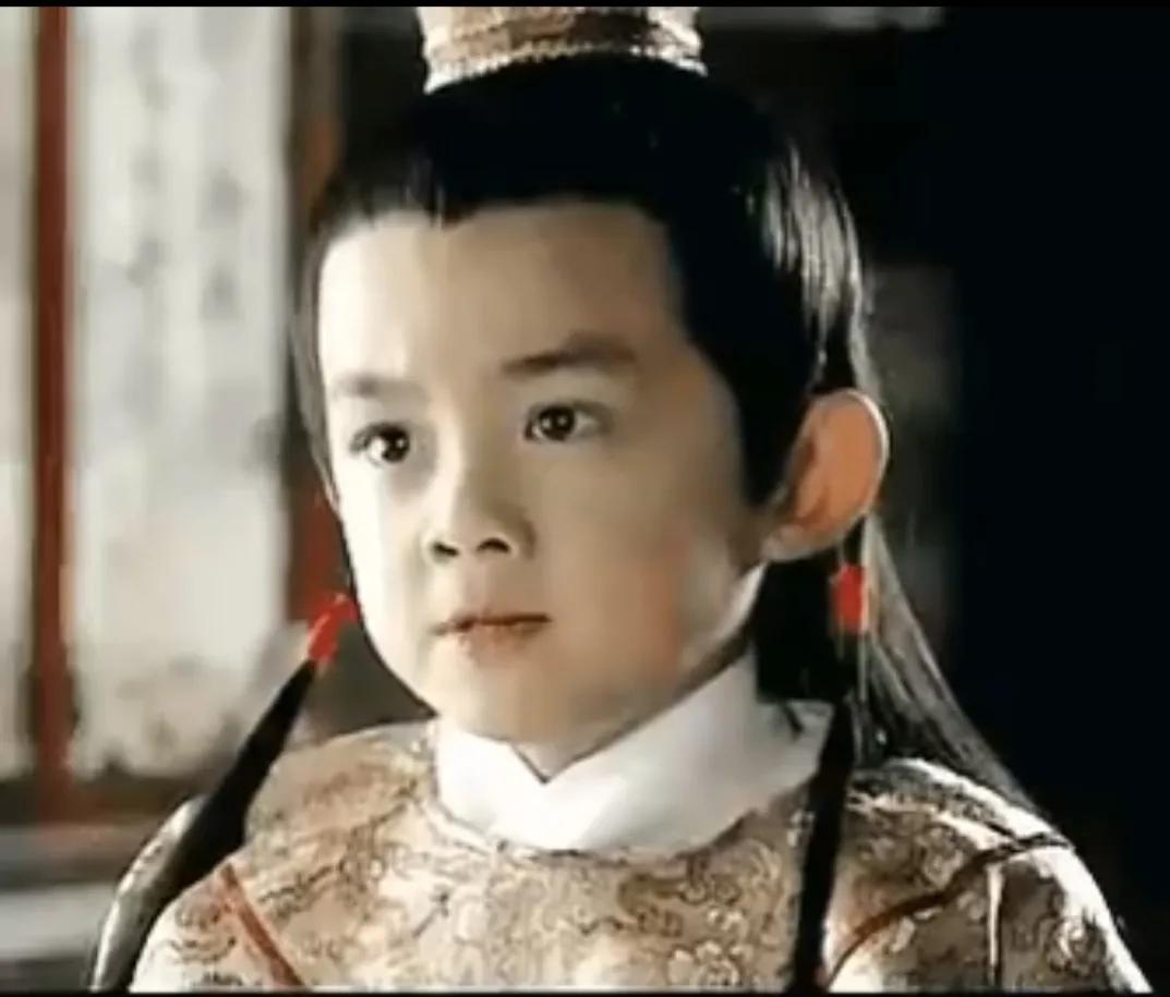 为什么越是年少出名的童星，在成年后越是难以出现代表作？