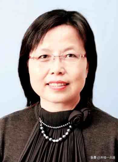 李郁（女），安徽农业大学教授、硕导，动物传染病防控专家