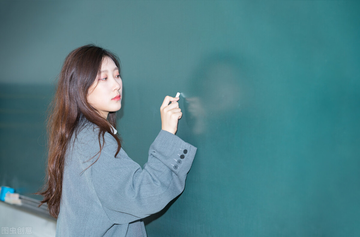 让各科老师做高考试卷，他们会拿满分吗？高中老师回答：很难