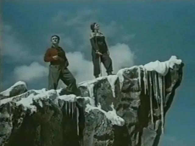 世界电影（0132）苏联电影《水银湖上的魔影》（1956）剧照欣赏
