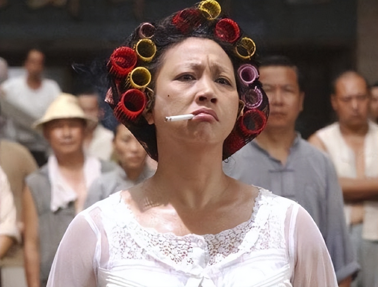 “包租婆”元秋：星爷唯一不敢骂的人，连洪金宝成龙都要礼让三分