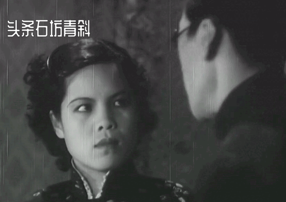 情路坎坷的舒绣文，病危无人照顾，临终前将八万存款全交党费