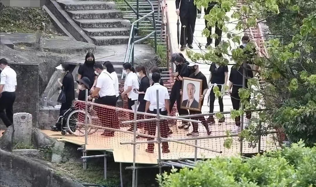 8天9位名人相继去世，最小者仅37岁，有3人同一天离世