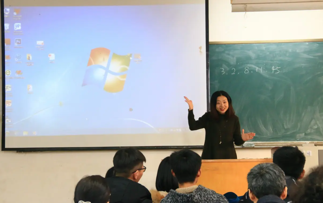 教师工资将有变化，评定职称条件或放宽，连幼儿园教师也包括在内