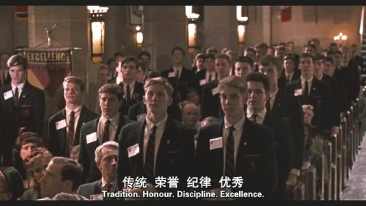 有一个好老师有多重要？在电影《死亡诗社》中，很多人找到了答案