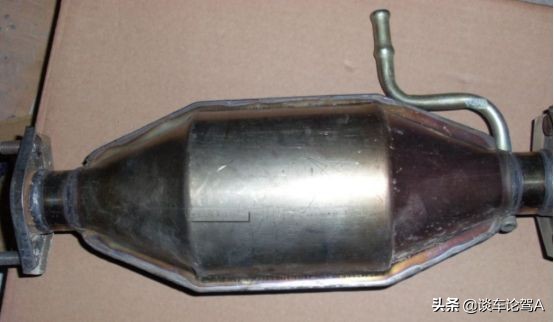 汽車報(bào)廢要拆除的四個(gè)零件，能賺不少錢