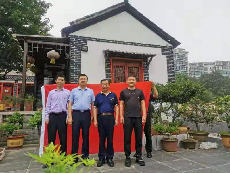 淄博有個滿滿正能量微信群——成立一年多，好事做了一樁又一樁
