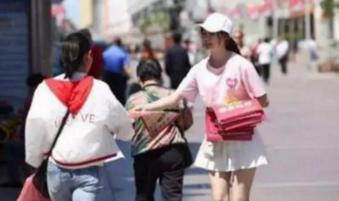 大学里隐藏的“私下交易”，学生们习以为常，家长却一头雾水