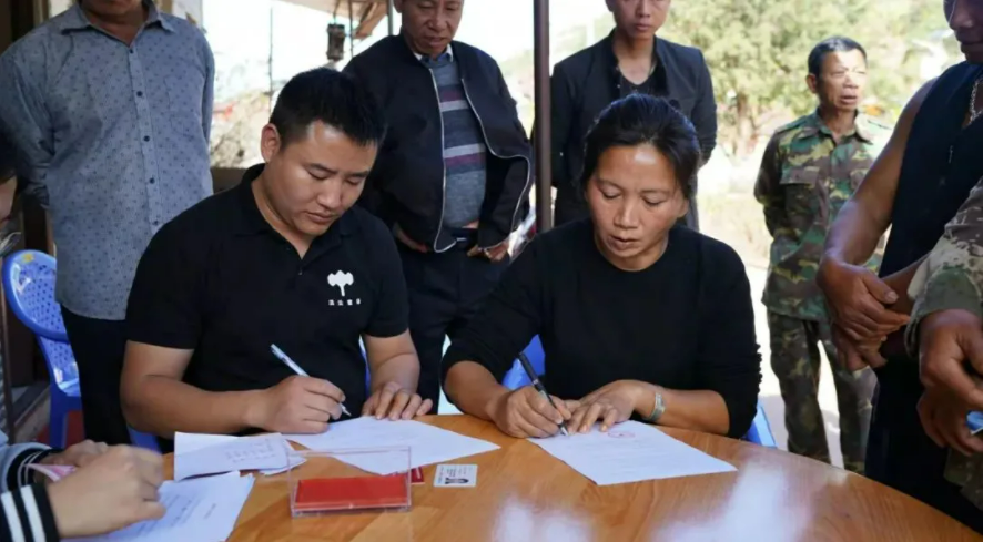 放弃落户上海、20万年薪，90后退伍军人回农村“养蜂”，获国家部委表彰！