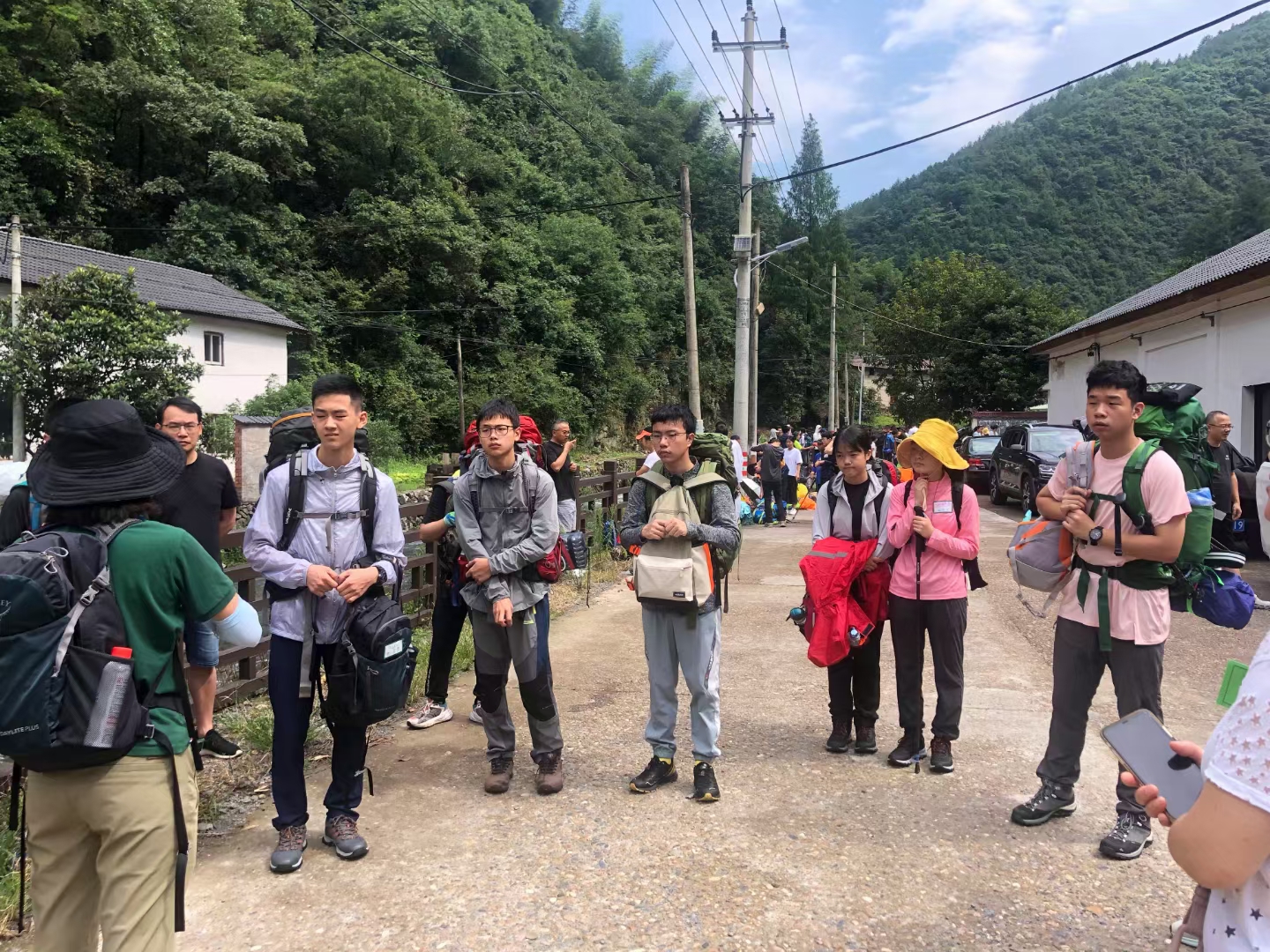 建德《17度好品牌》栏目组走进“森山里·汪活源”乡村民宿采风记(图9)