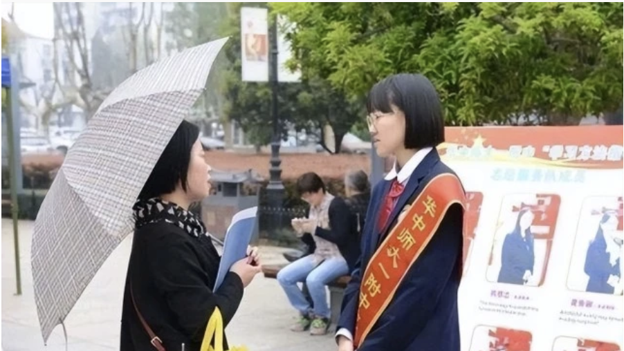 湖北725分高考状元唐楚玥：语文成绩十年难遇，7岁豪言最后成真