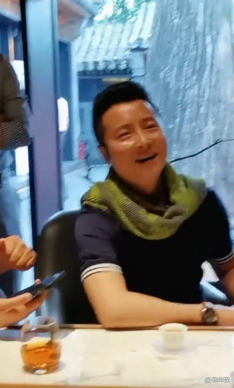 付笛生：文艺圈内好友多，和董文华黄鹤翔江涛小聚总有说不完的话