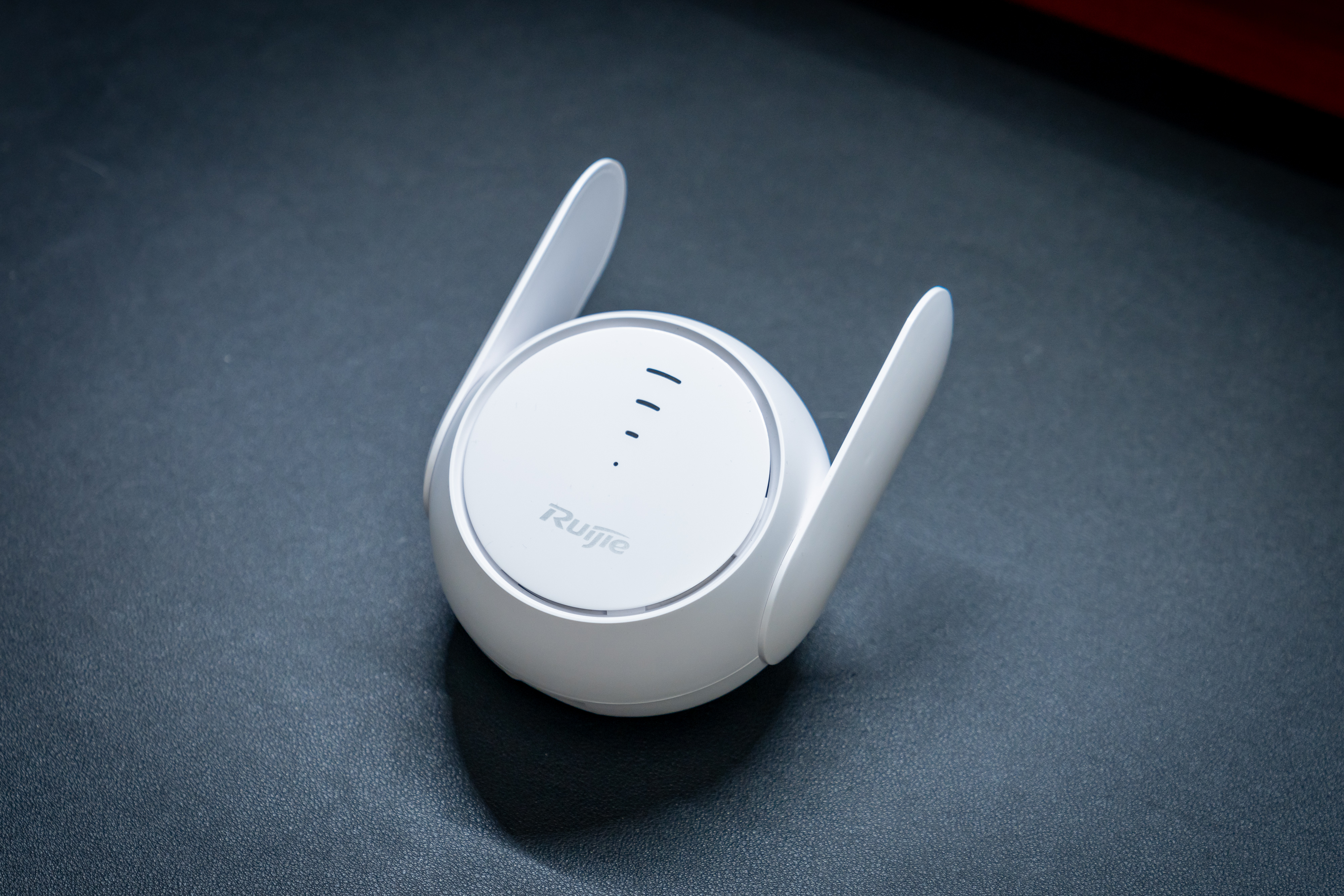 入户500M，两堵墙外卡成狗？如何用好锐捷小兔子改善家庭网络环境