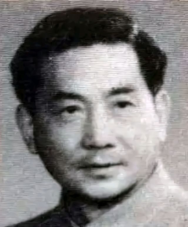 全国练字加盟十佳品牌1985年首届硬笔书法大赛，特等奖竟是位中学教师，马明书法厉害了