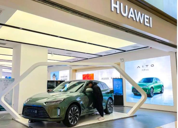 中国未来 汽车L5 （激光雷达 华为 与比亚迪）
