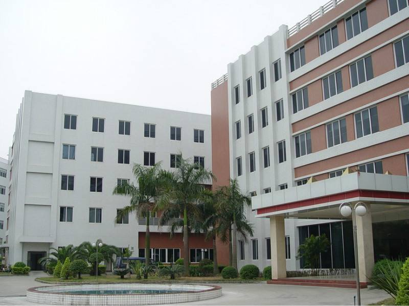 思埠吴召国：中国微商第一人，靠微商卖面膜一年用50万赚了1个亿