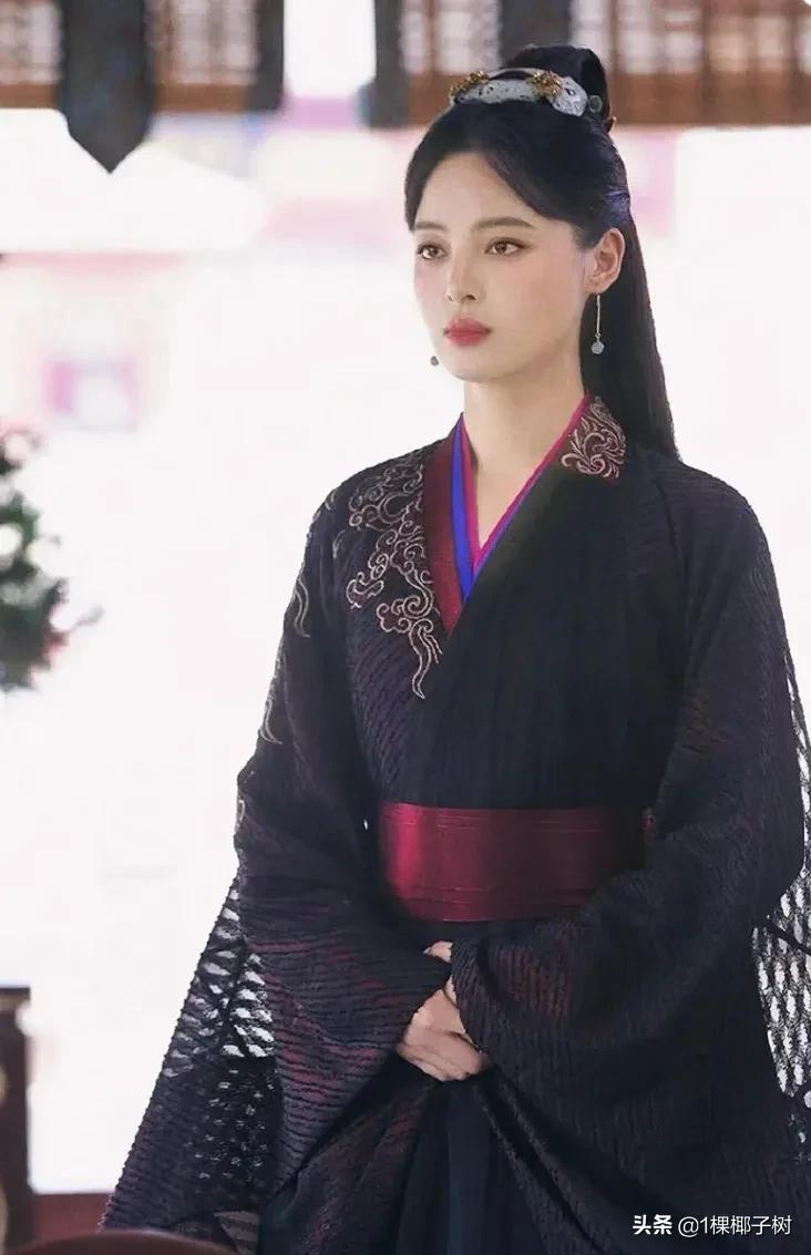 《庆余年》海棠朵朵，她的厚嘴唇好像舒淇