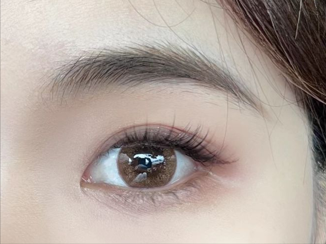 有哪些适合大学生新手的平价好用眼影盘？