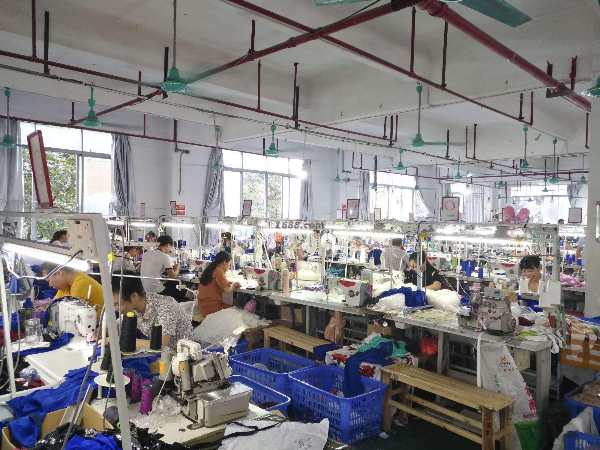 湖北女孩全市第一考进北大，收到通知书时才知道，妈妈患癌1年了