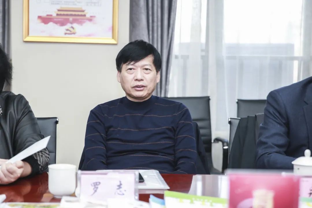 深化合作 | 湖南省医药卫生类学校专家一行莅临金职伟业交流指导
