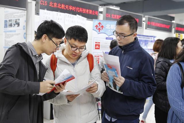 医学相关专业众多，比起临床医学，这些专业的就业前景十分不错