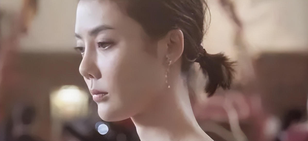 演艺圈“花式鼻子”大比拼，又尖又翘又吓人，一个比一个精彩