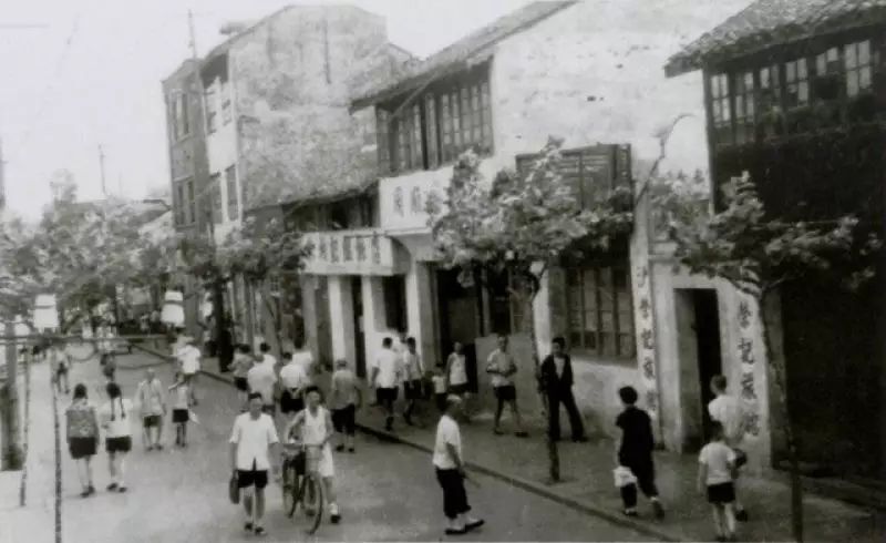 中国第一个办手机号的人，当年号码随便挑，他当时选了什么号？