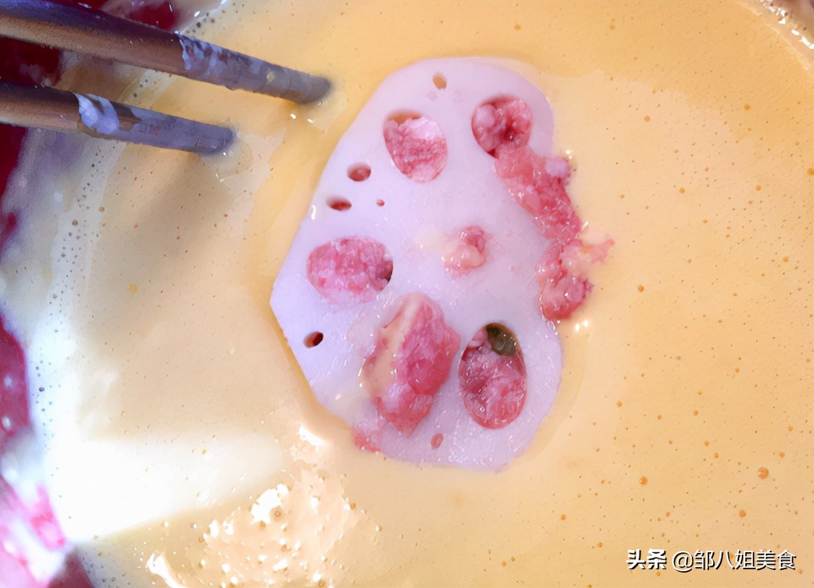 炸藕夹不难，调好脆皮糊是关键，教你正确做法，外焦里嫩不油腻