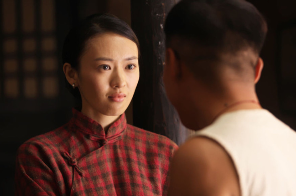 “自带苦相”的8位女星，五官凑在一起，演什么都很丧，可惜了