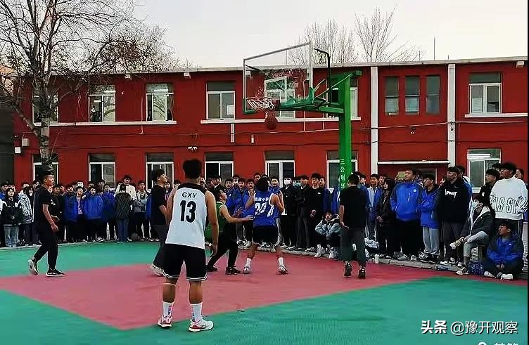 开封市中医药学校开封校区举办2021年冬季运动会