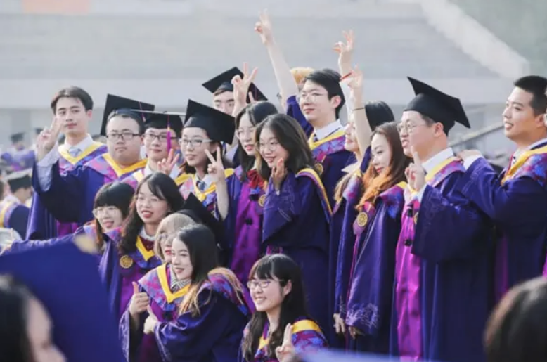 清华毕业生就业“企业排名”，国家电网排第6，前三名确实不简单