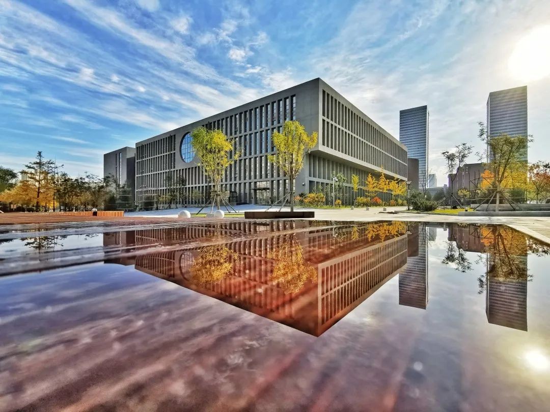 集五湖四海美味，拥四季如画美景！辽宁这所“百年名校”值得报考！