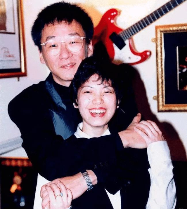 “离婚后至今单身”的10位女星，各有各的心酸，最长的已单身43年