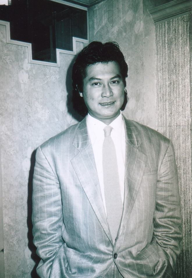 怒斥郑少秋，叫嚣向华强，一代枭雄邓光荣到底有多硬的实力？