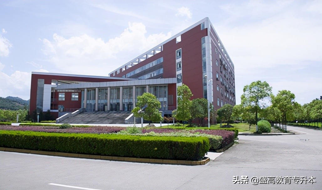 2022年江西专升本院校（公办）——宜春学院