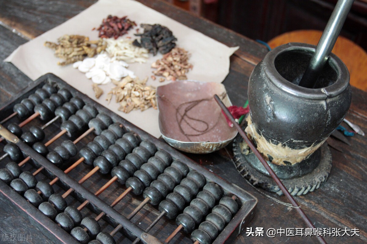 耳为清气之海！耳鸣了，一味药塞耳朵里，塞好为止