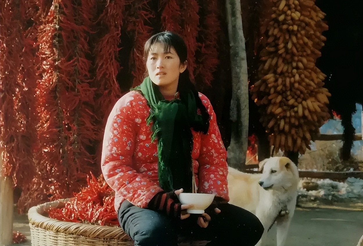 赵丽颖演“何幸福”首播引关注，网友：珠玉在前，真不是美就行了