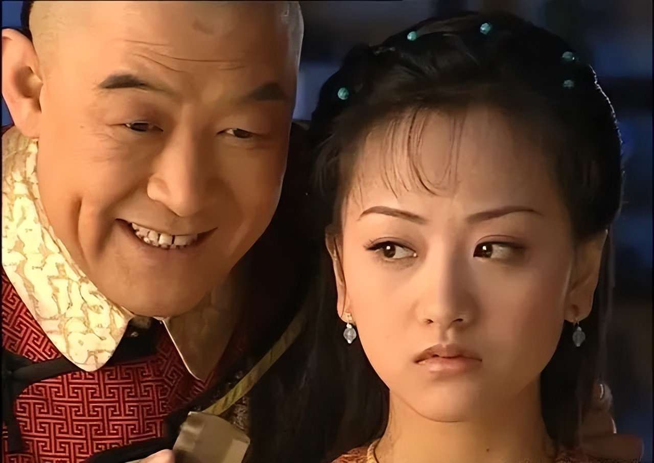 16位同一角色，前期单纯萝莉PK后期腹黑御姐！谁的黑化最带感？