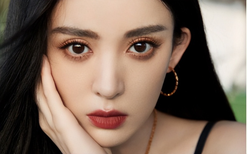 演艺圈“花式鼻子”大比拼，又尖又翘又吓人，一个比一个精彩