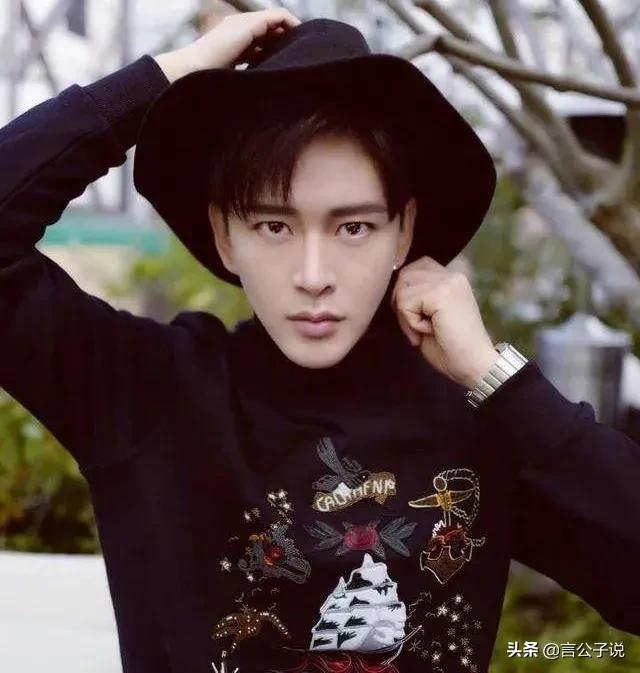 5位医美驻颜的男星，到古装剧里就露了原形，硅胶脸一目了然