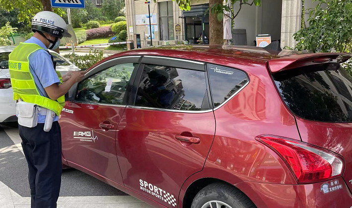 明天交警、城管联手查违停！14类交通违法全天候整治！无人机协助！