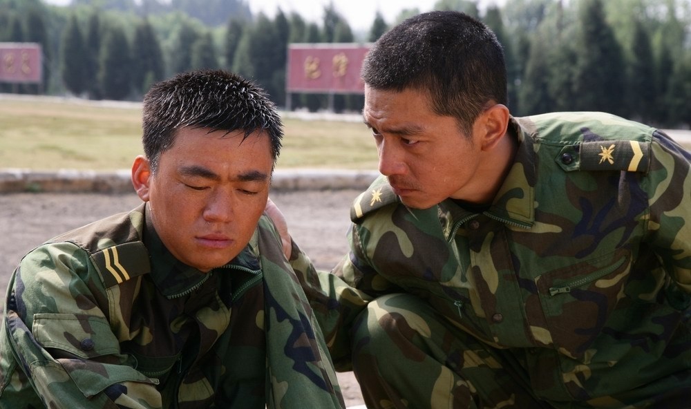 不够硬气别演“特种兵”！这12位男星告诉你，啥叫铮铮铁骨