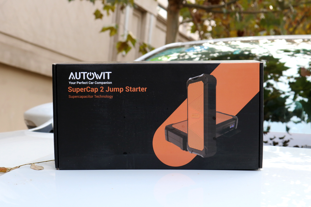 北方冬天必备 汽车电瓶强心剂—autowit超级电容汽车应急启动电源