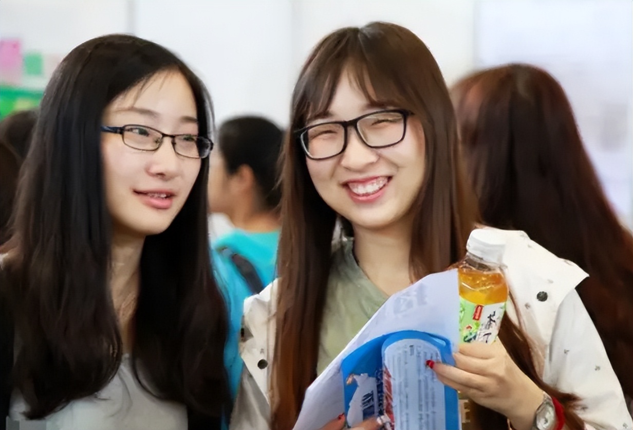 大学毕业才明白，在省内和省外读大学区别有多大，幸亏当初选对了