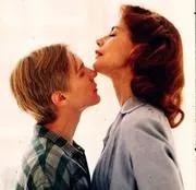 说电影：《教室别恋》畸形的师生恋，从滚热开始到冰凉结束